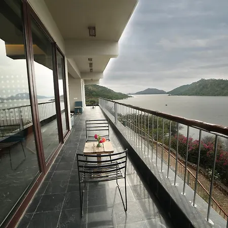 Jaisamand Island Resort Udaipur Exterior photo