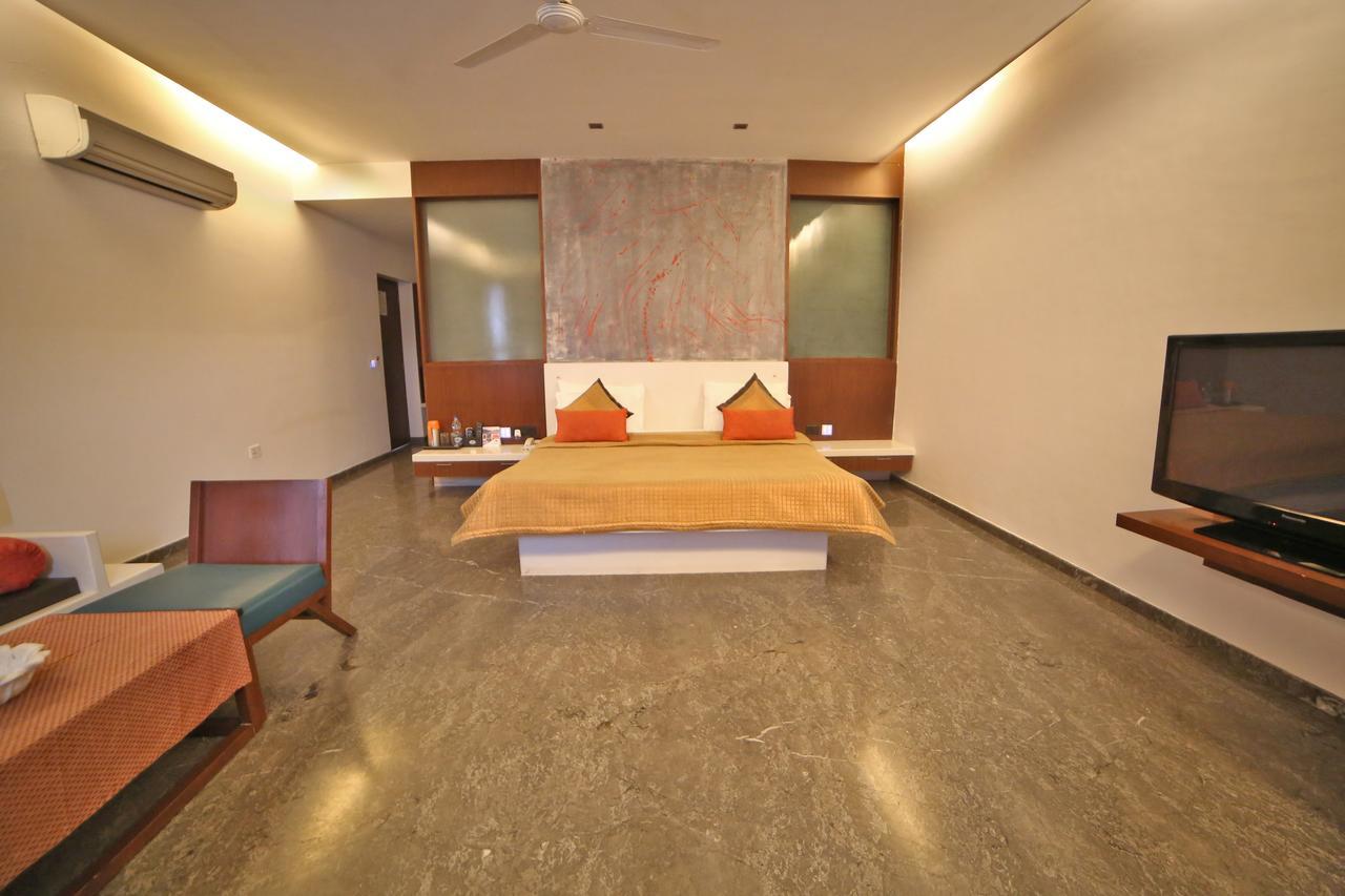 सहारा Jaisamand Island Udaipur