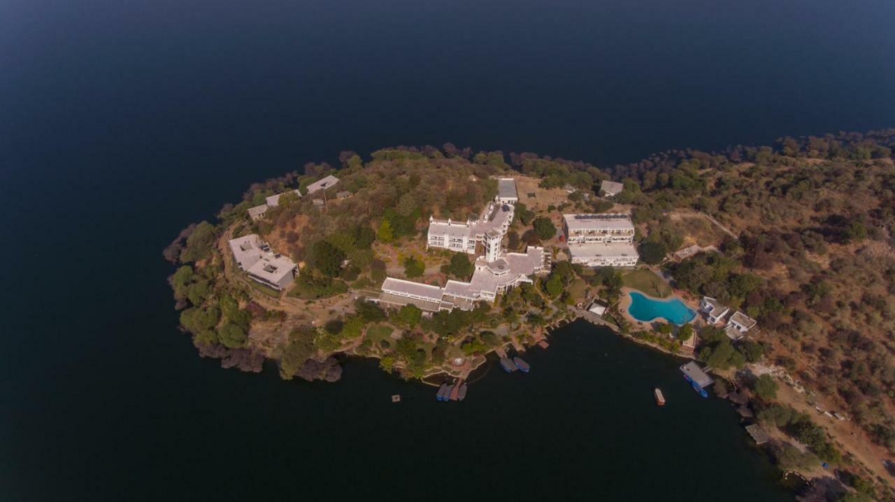 Jaisamand Island सहारा